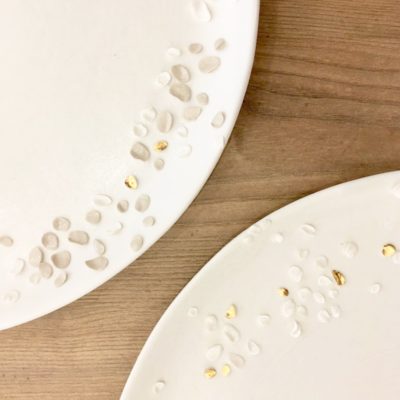 Assiette de présentation en porcelaine